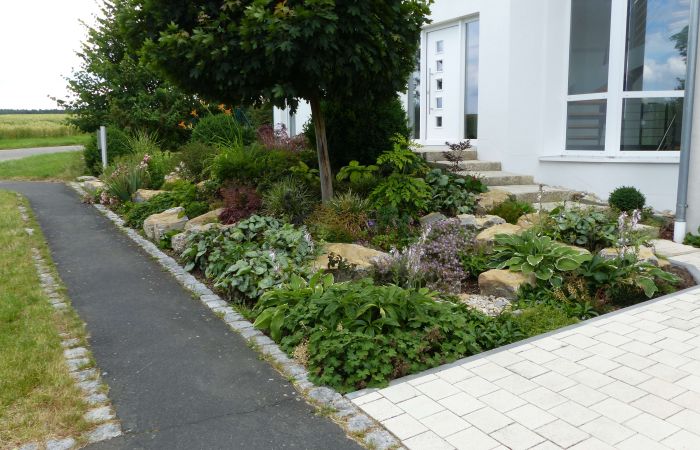 Gartenbereich nach Umgestaltung